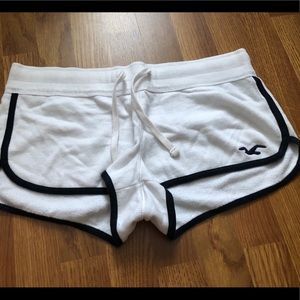 Hollister shorts L
